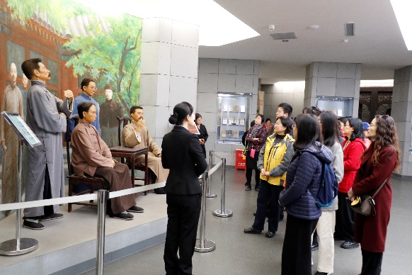 參觀學習《李大釗生平事跡陳列展覽》 (2).jpg